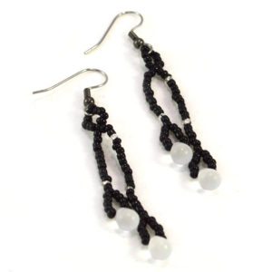 double droplet earrings in black and white